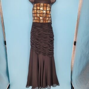 NWT Tally Taylor Evening Gown Womens Size 6 Formal Sequin Strapless Ruched Dress